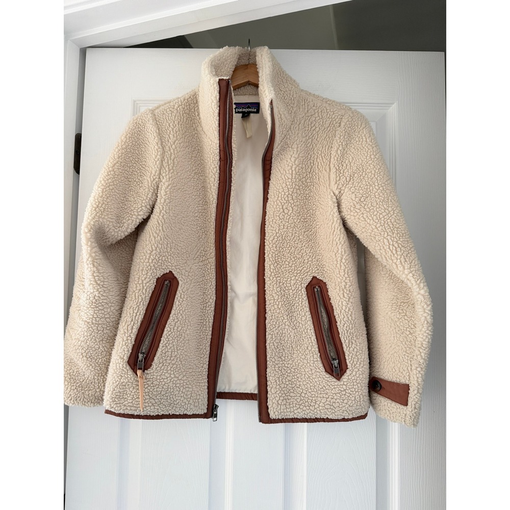 Patagonia Womens Divided Sky Sherpa Jacket Gorpcore Preppy Minimalist Outdoors